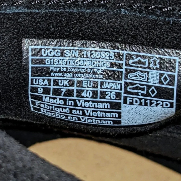 UGG Josefene Cuff Black Women’s Ankle Suede Boots Size‎ 9 NEW - Picture 8 of 10